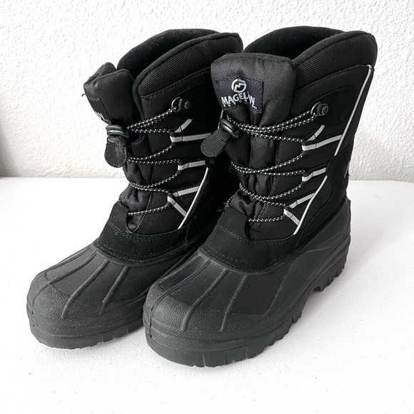 Magellan‎ 3M Thinsulate Black Snow Boots Youth Size 3 - Picture 1 of 8